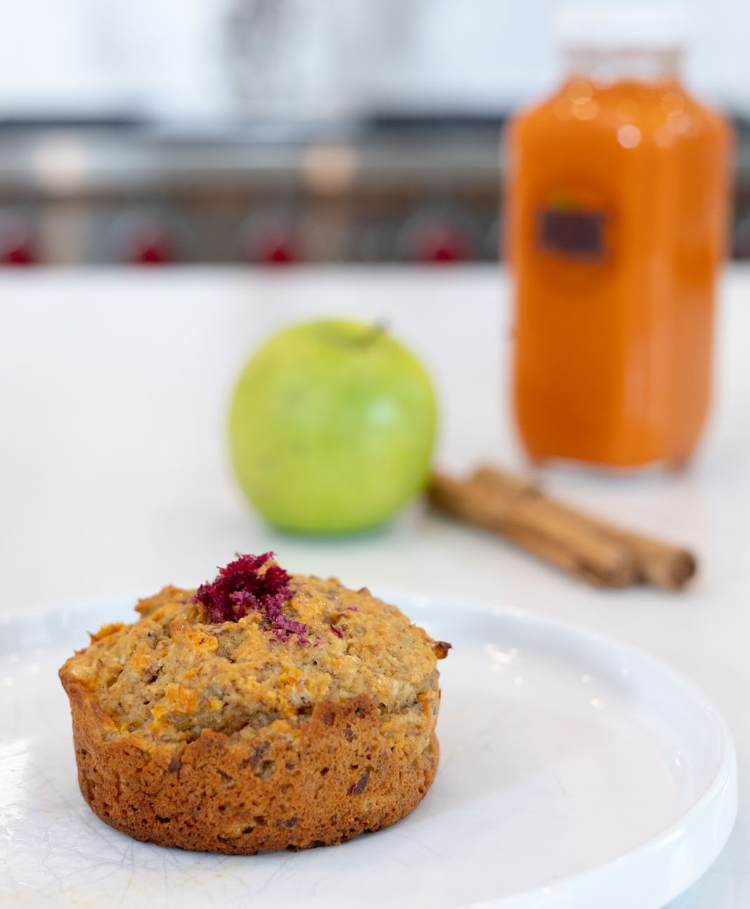 vegan bread muffin made from carrots and apples